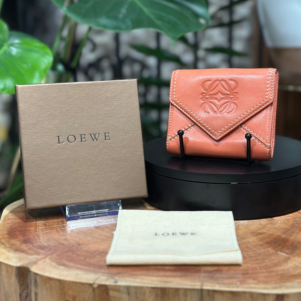 Loewe Coral Anagram Leather Compact Wallet w/ Box & Dust Bag